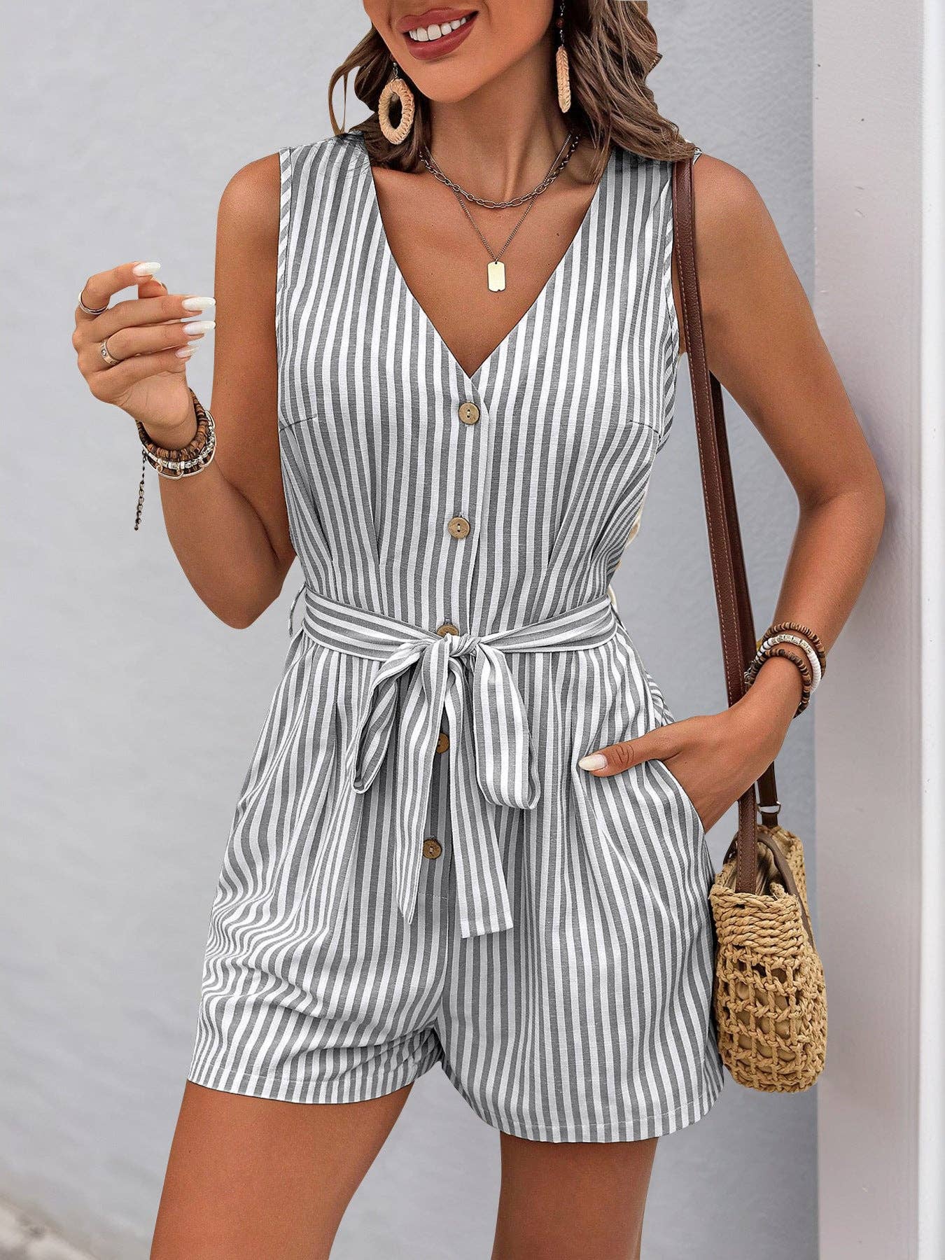 Summer Striped v-Neck Sleeveless One-piece Shorts