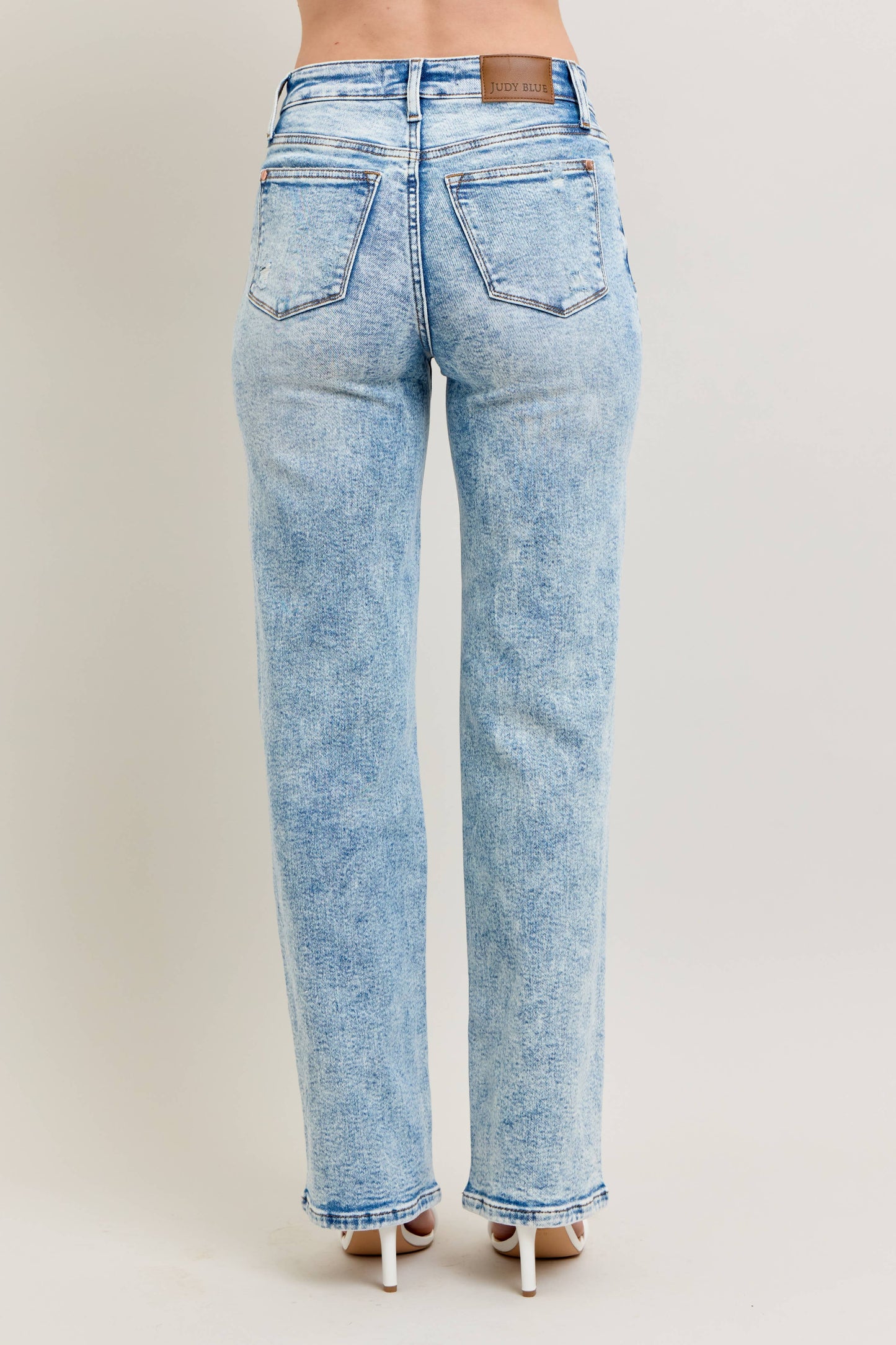 Judy Blue High Waisted Distressed 90's Straight
