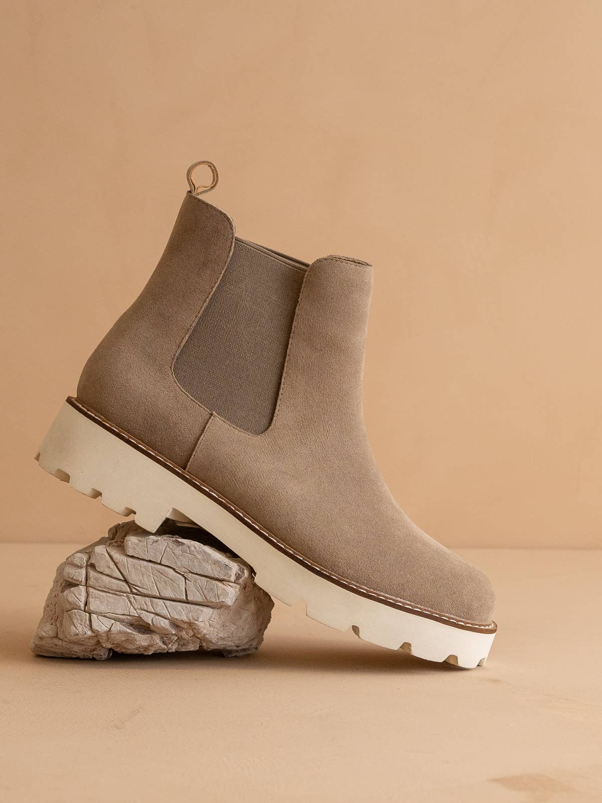 The Gianna Khaki | Chunky Sole Chelsea Fall Boot