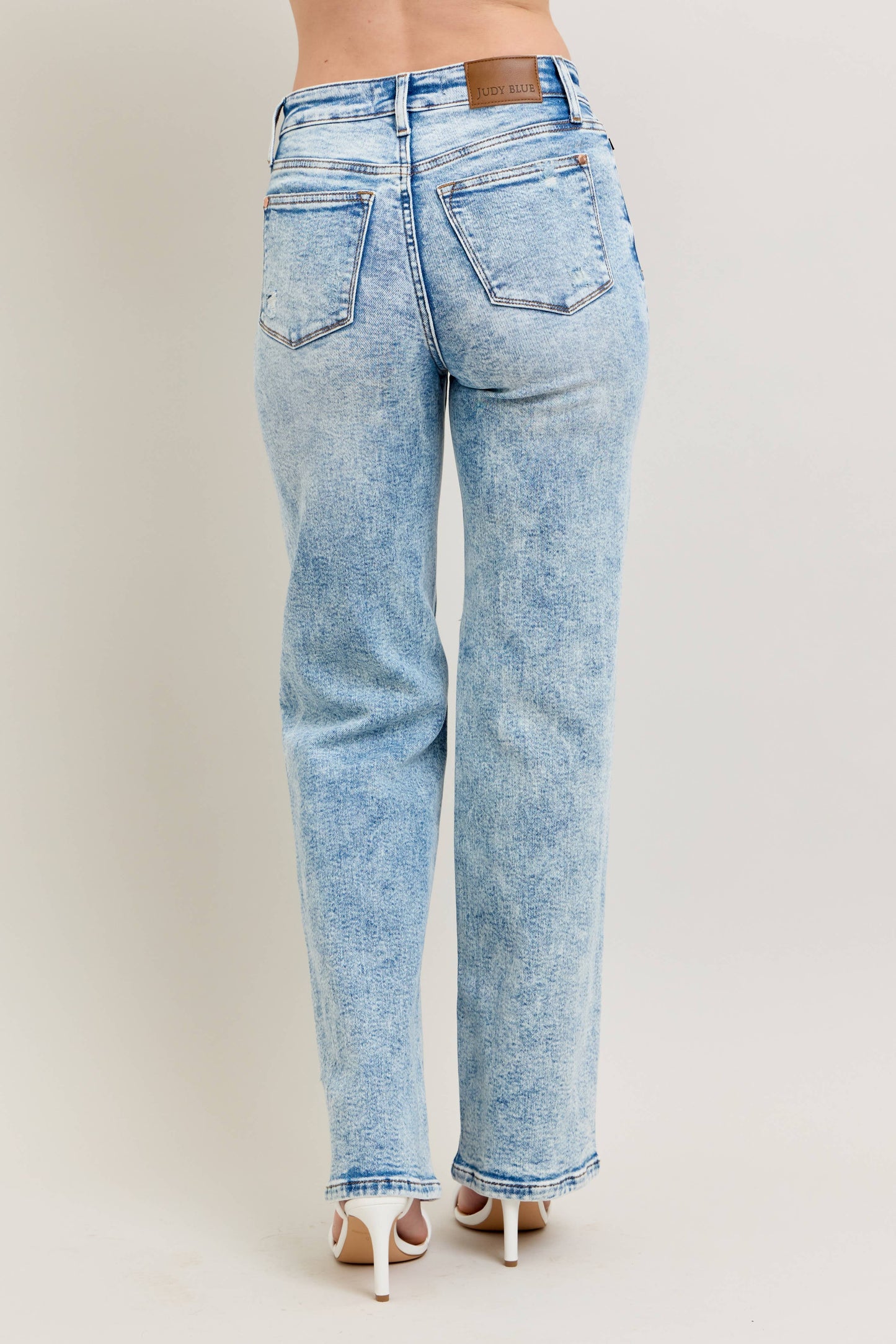 Judy Blue High Waisted Distressed 90's Straight