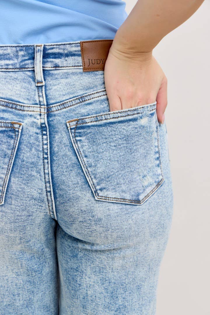 Judy Blue High Waisted Distressed 90's Straight