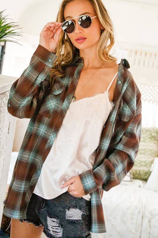 Collared Pocket Detail Roll-Up Cotton Plaid Shirt VT70146C