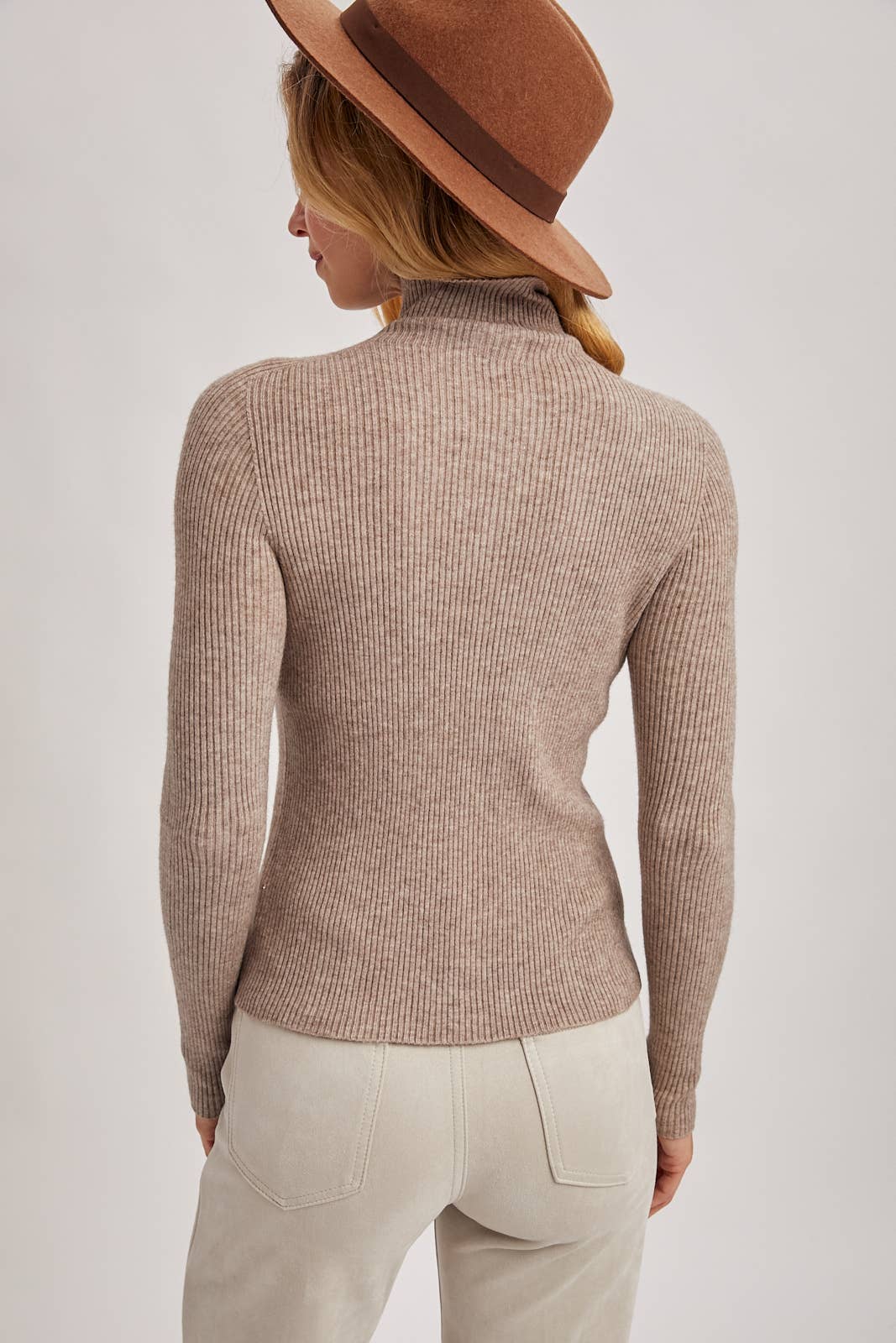 WHOLEGARMENT MOCK NECK RIBBED KNIT TOP