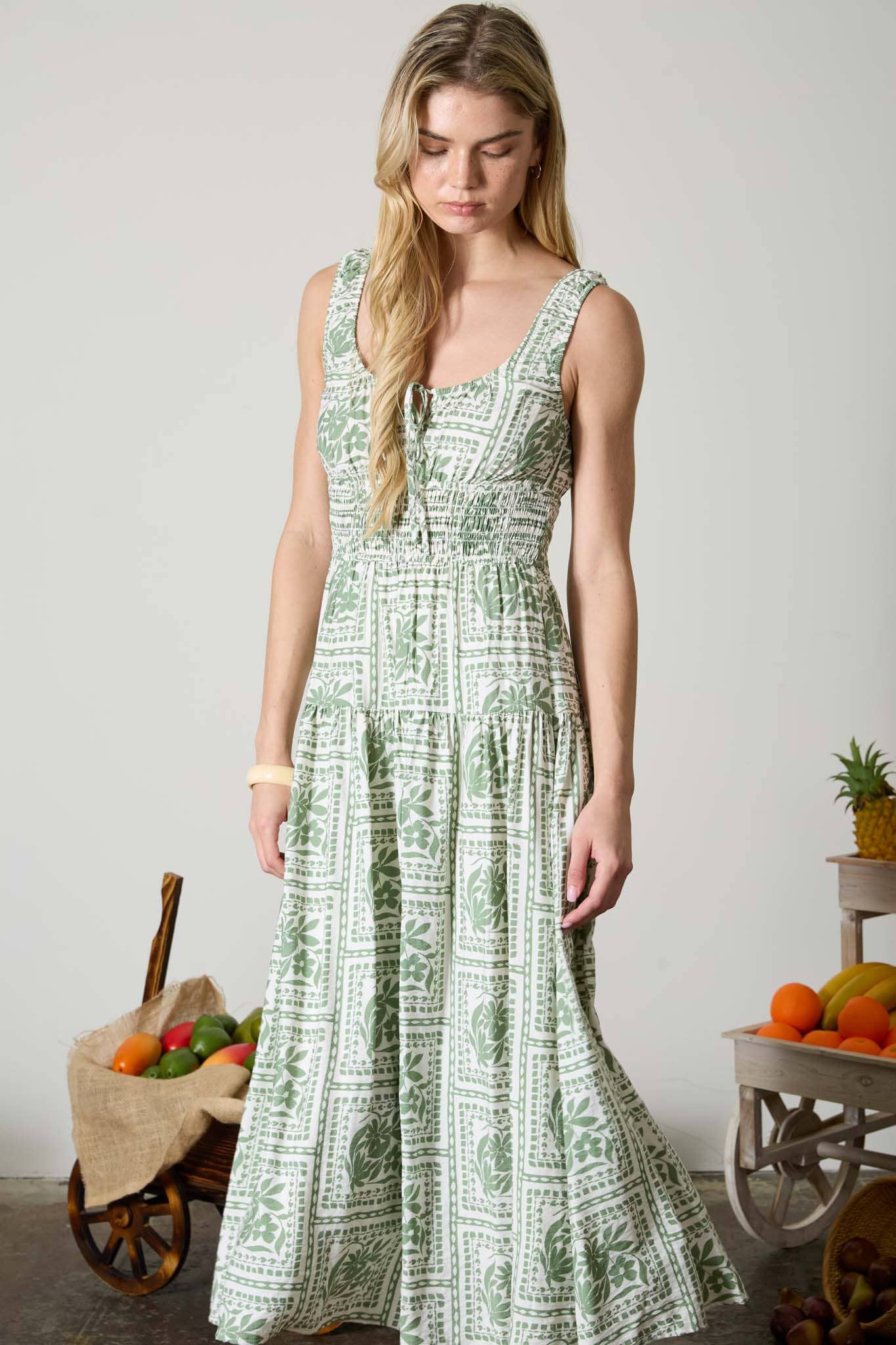FLORAL TILE PRINT SLEEVELESS SMOCKED MIDI DRESS