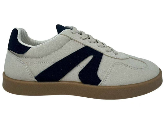 Retro Very G Women's Throwback Sneaker