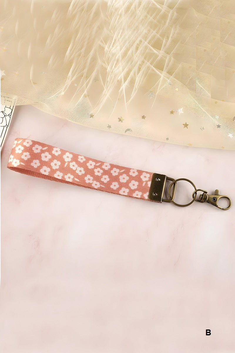 Trendy wristlet keychain lanyard