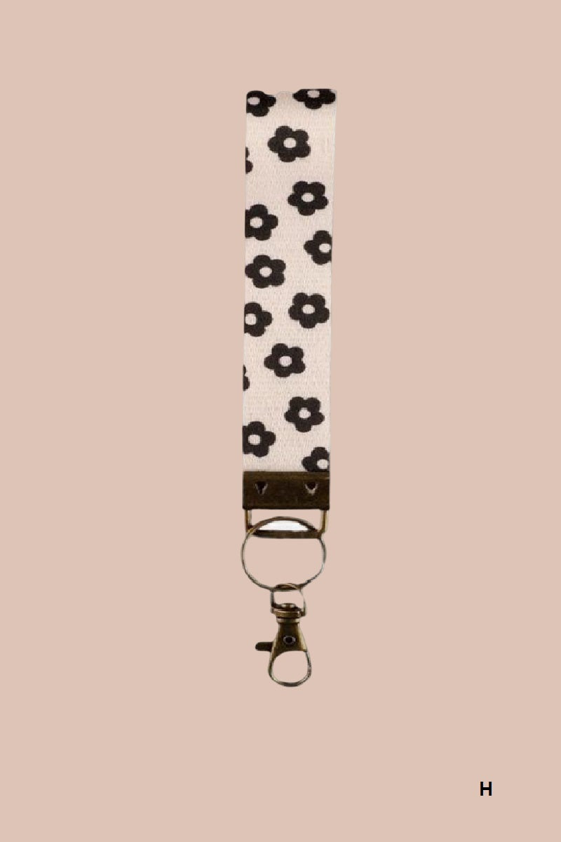 Trendy wristlet keychain lanyard