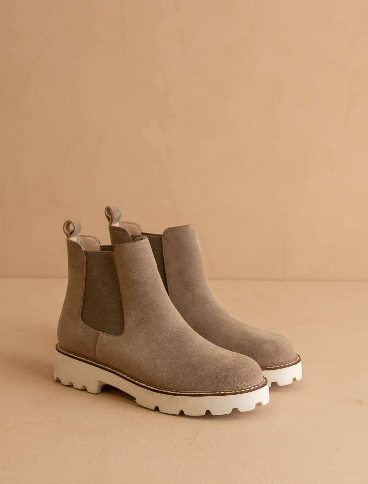 The Gianna Khaki | Chunky Sole Chelsea Fall Boot