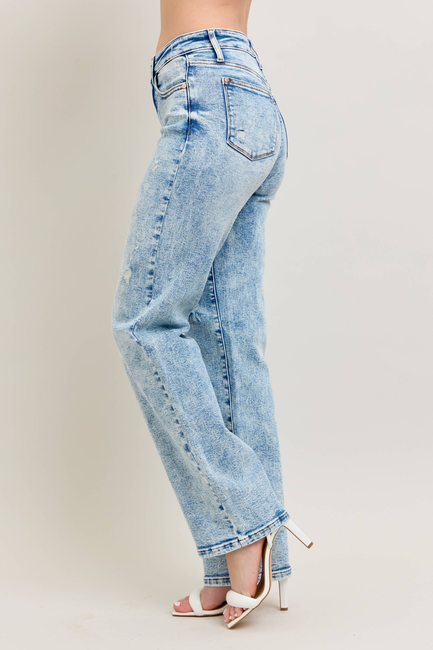 Judy Blue High Waisted Distressed 90's Straight